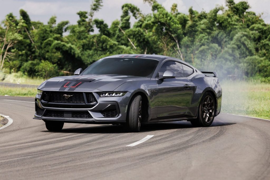 Ford Mustang GT Performance manual na pista — Foto: divulgação oficial Ford